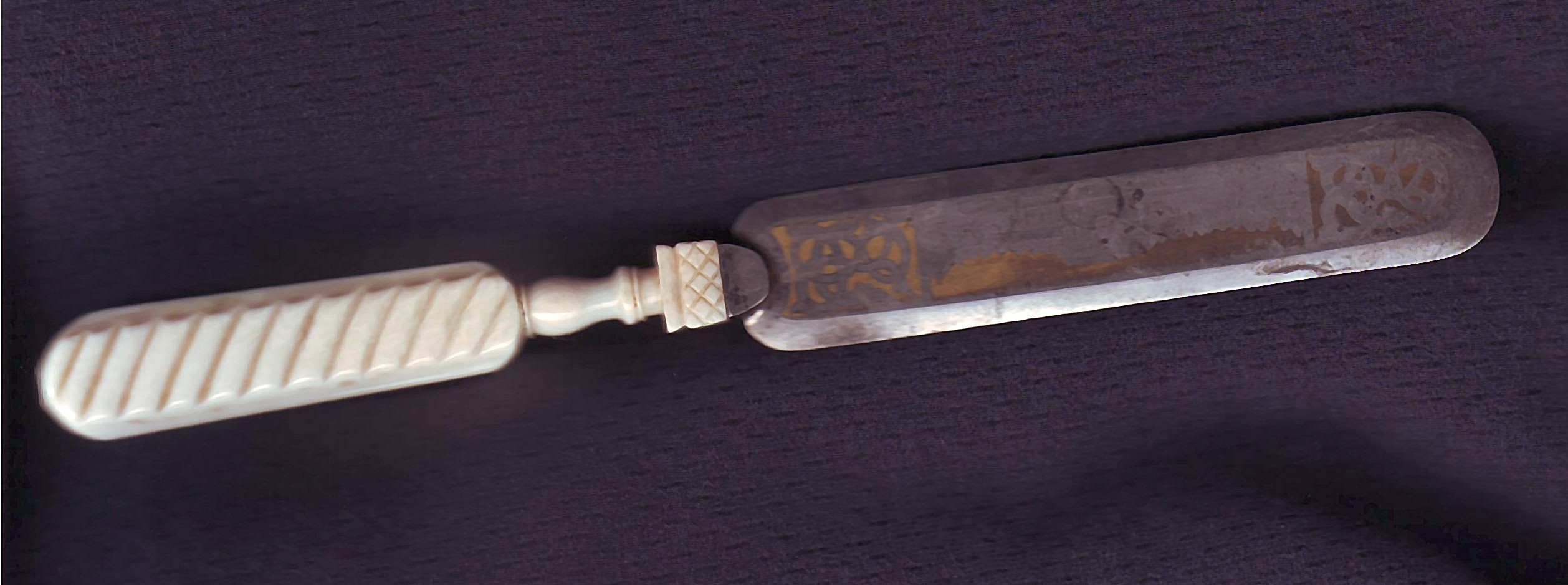 Swedish
paper knife