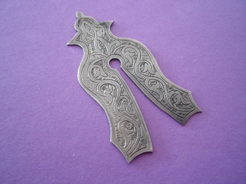 Moroccan circumcision
        shield