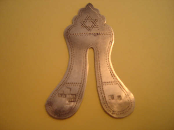 Counterfeit circumcision shield