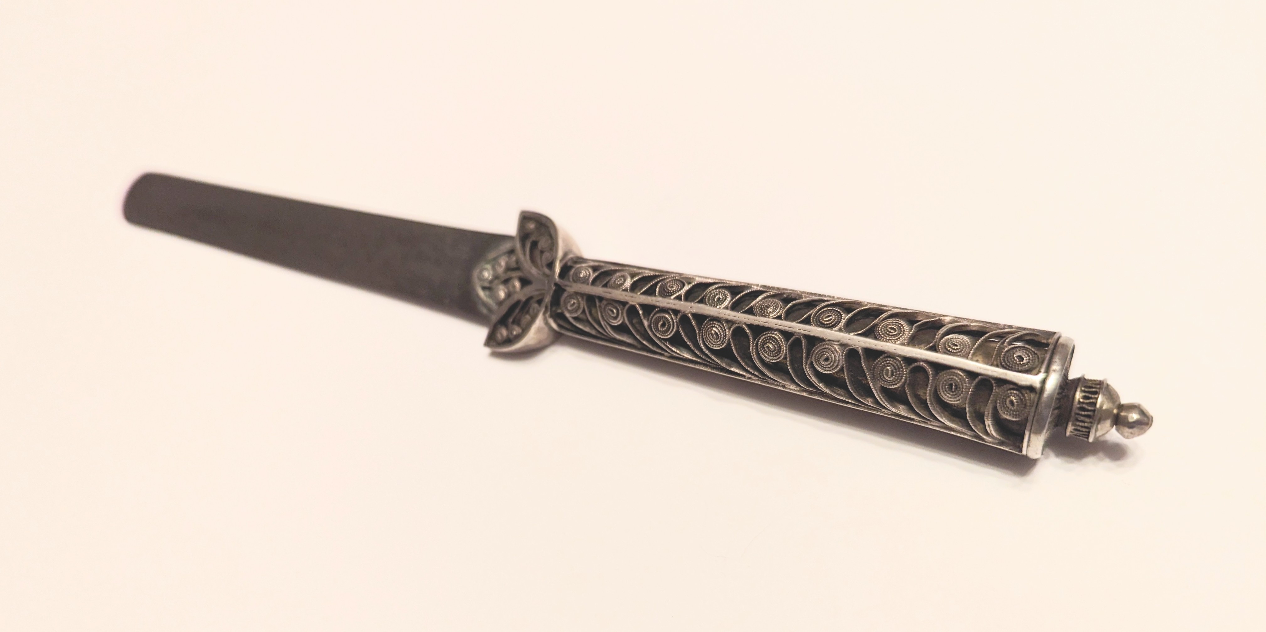 Circumcision
                    knife antique Judaica 1800